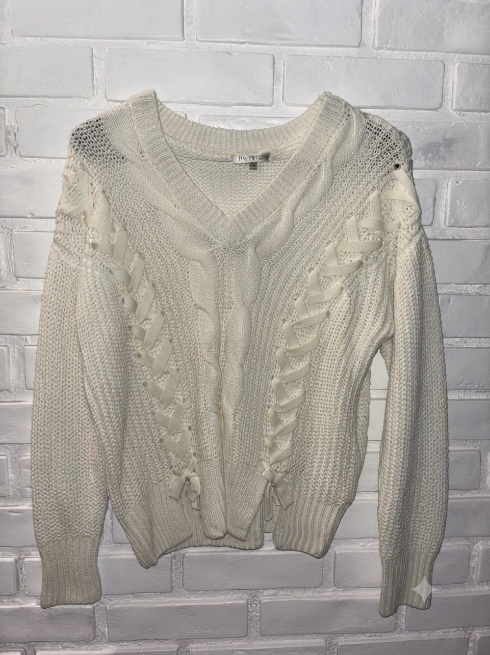 Ultra Flirt Cream Lace-Up Cable V-Neck Sweater